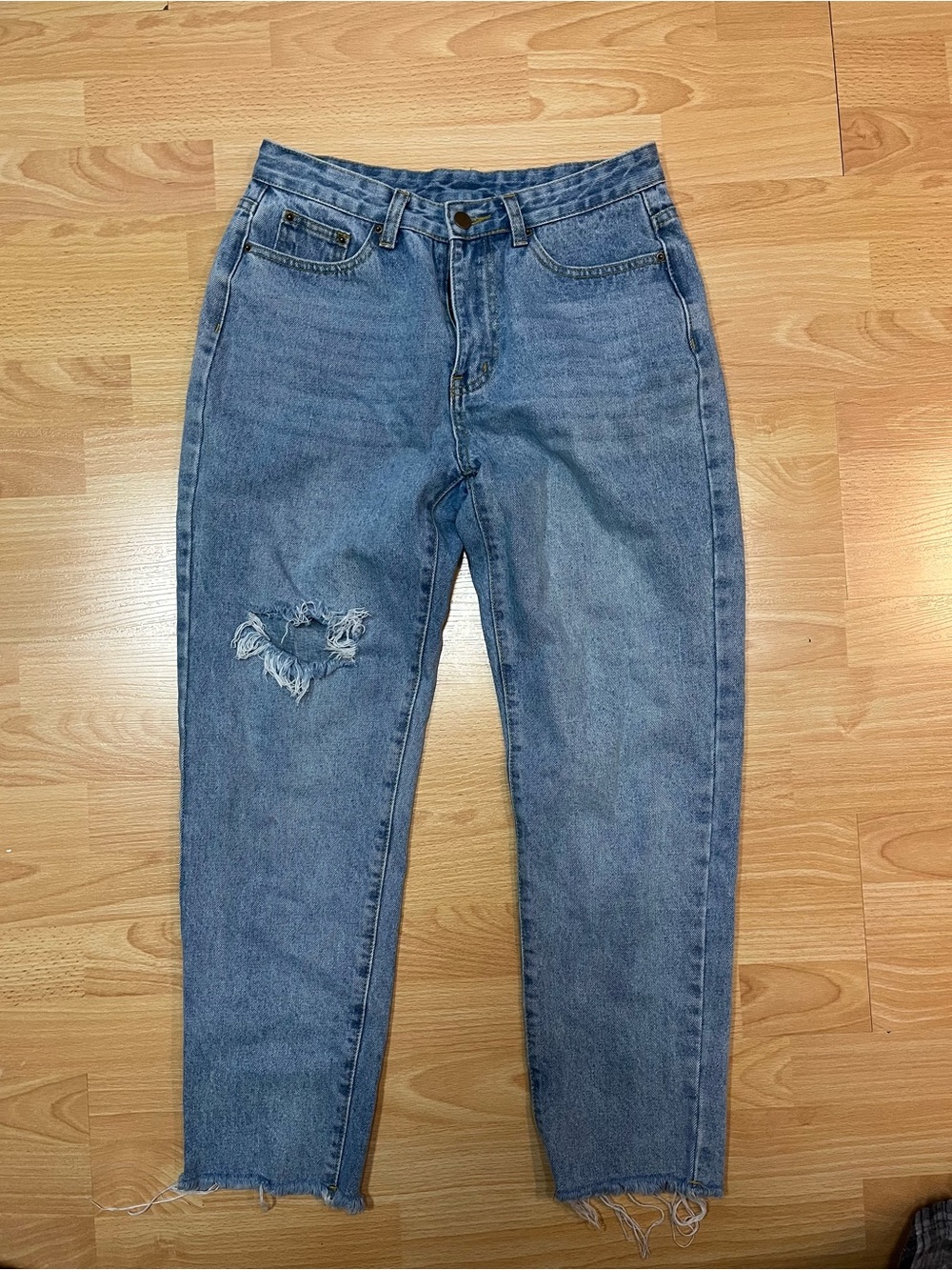 SHEIN Blue Straight-Leg Jeans